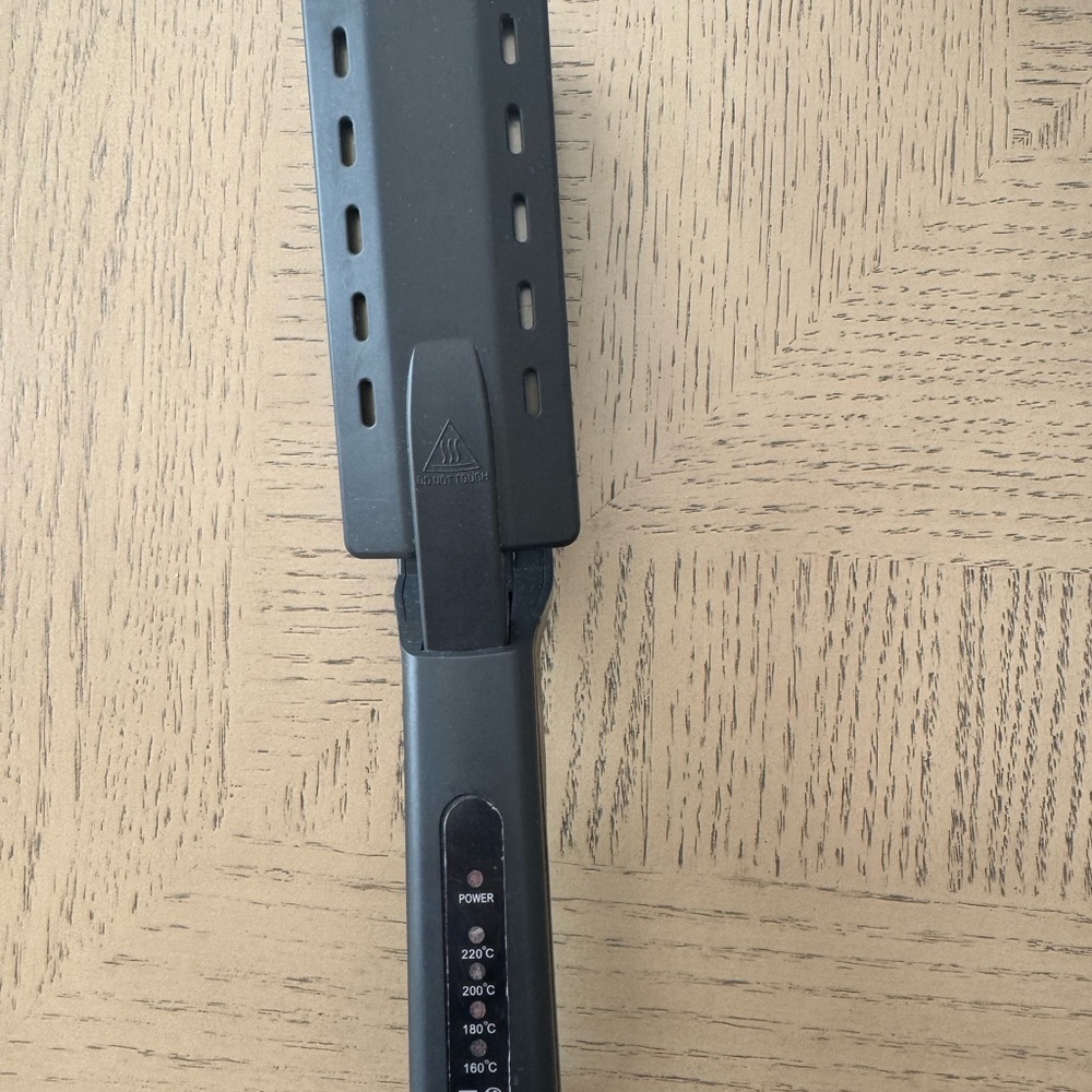 Black Hair Straightener